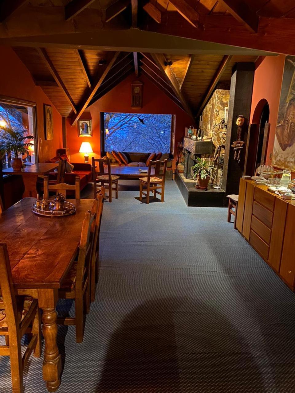 Posada Del Fin Del Mundo Ushuaia Bagian luar foto